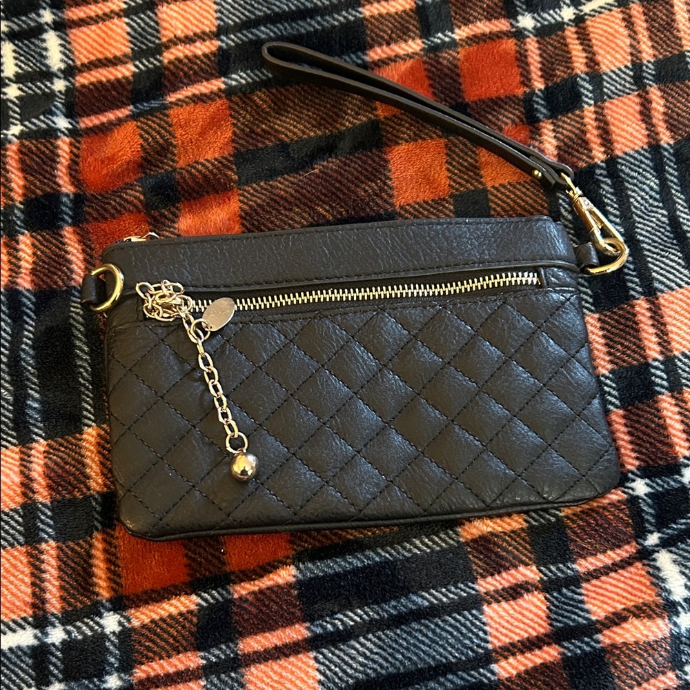 Chic Black Quilted Wristlet Clutch
